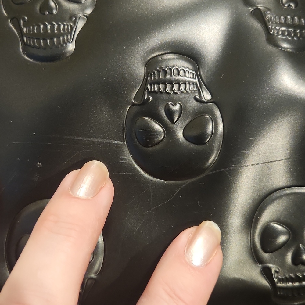 Loungefly Skull-Embossed Black Vinyl Satchel Bag. Large - Picture 6 of 14